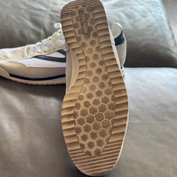 Tretorn Women’s White and Blue Sneakers - Picture 3 of 4